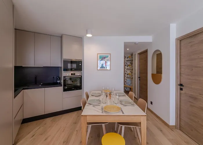 Moderne 2 Pieces, Proche Pistes, - Fr-1-563-131 *